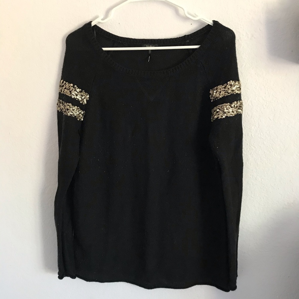 Nollie M black sweater gold sequins on shoulders